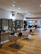 Bon d'achat chez Aurelie J. Le Loft / Salon de coiffure